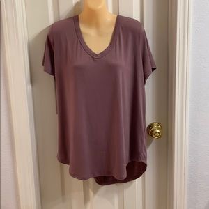 SO Favorite V-neck XL gently worn purple hue